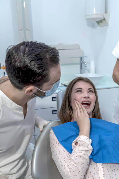 Best Emergency Denture Repair in Wellington, FL